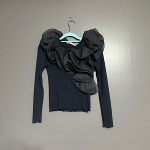 Zara Blogger Fave Gray Ribbed Top With Ruffle Trims Size Medium